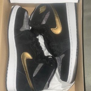 Brand New - Air Jordan 1 Ret Hi Prem HC